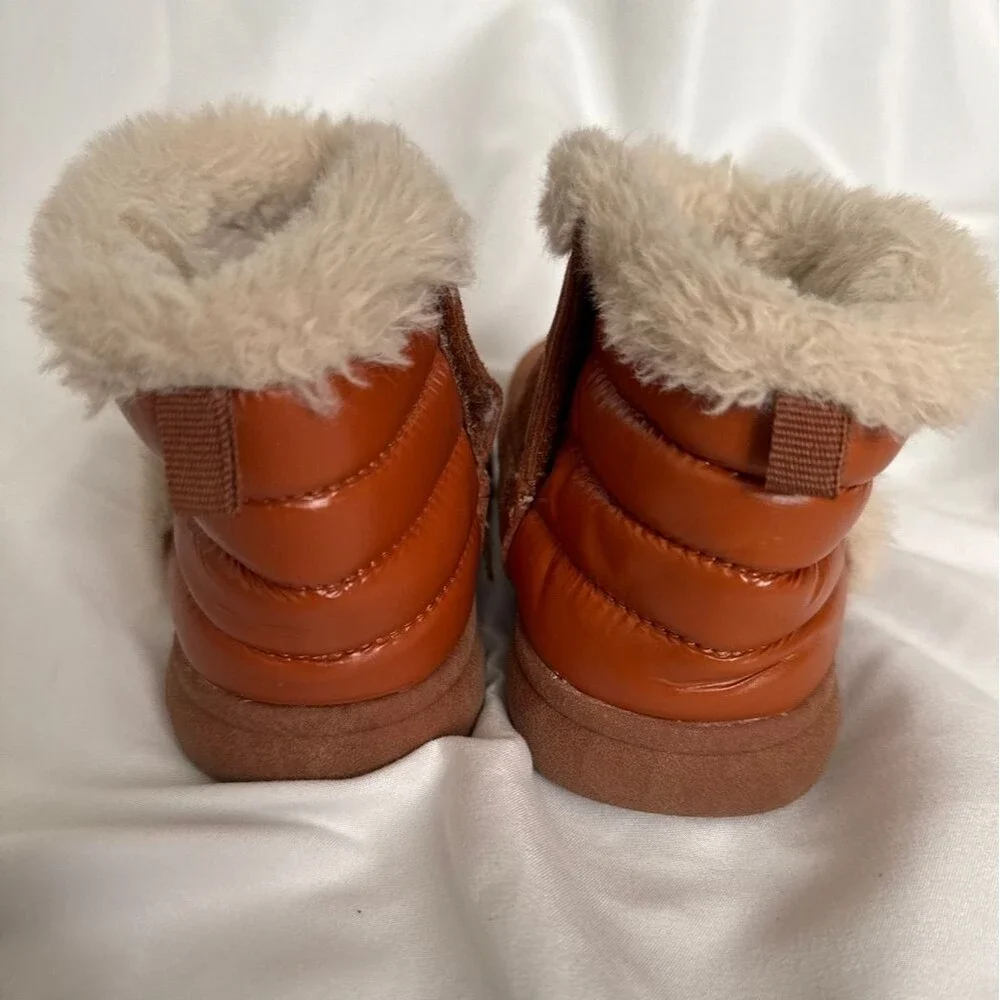OshKosh B'gosh Cleopatra Tan Faux Fur Toddler Boots Size 8